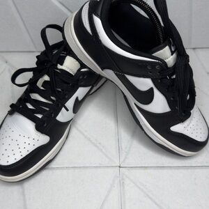 Nike Dunk Low Panda Black White DD1391-100 Men’s Size 7 /Women’s 8.5 US 🐼